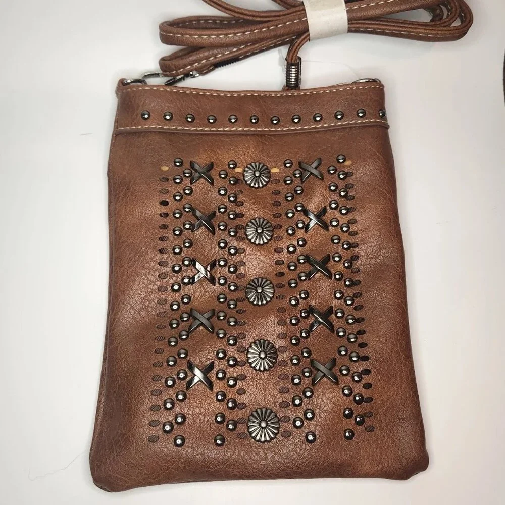 SouthWestern Crossbody Bag Purse Brown Faux Leather Silver Bead Detail Z350 - Picture 1 of 4